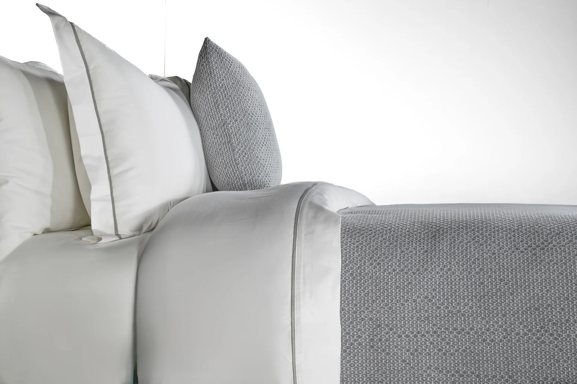 Lattice luxury bedcover by Bonnie & Saks